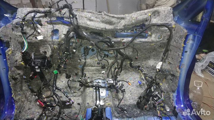 Электропроводка салона Ford EcoSport