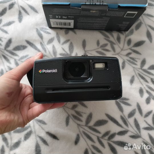 Фотоаппарат моментальный polaroid