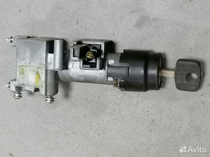 Замок зажигания Chrysler Concorde 1998-2004