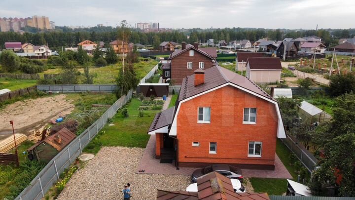 Дом 153,1 м² на участке 10,5 сот.