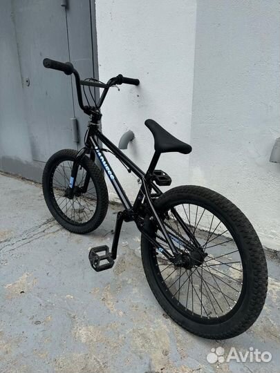Велосипед трюковой BMX