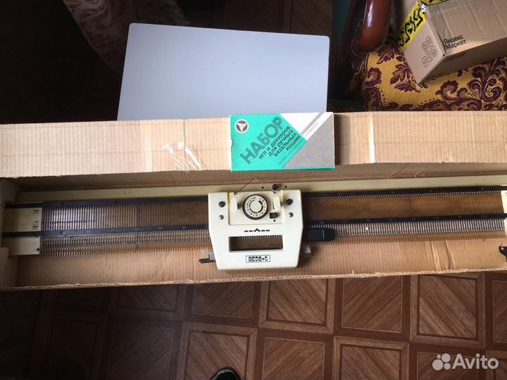 Вязальная машина нева 6