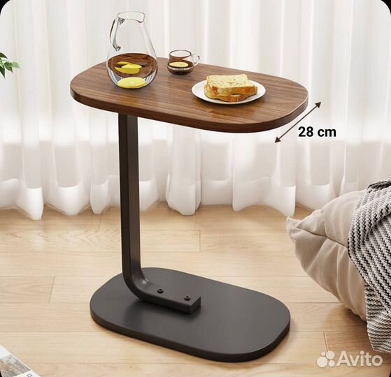 Столик прикроватный, кофейный