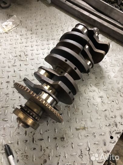 Коленвал 2.3 agz