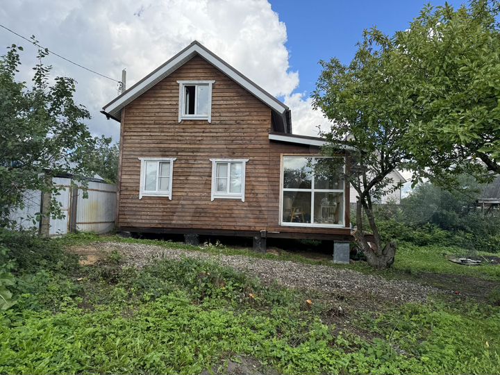 Дача 60 м² на участке 8 сот.