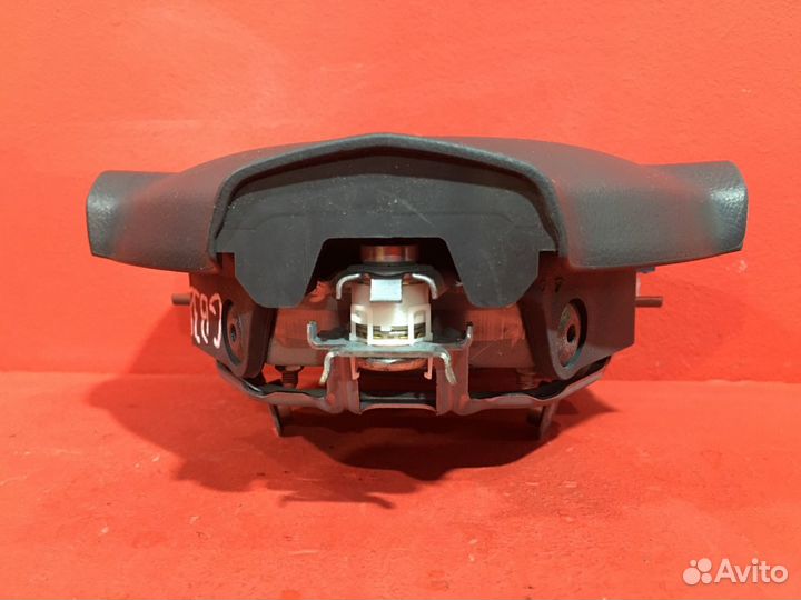 Подушка безопасности в руль Suzuki Sx4 1 хетчбэк