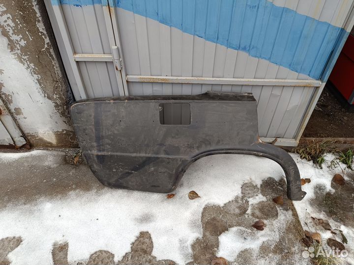 Продам крыло ваз 2103- 2106