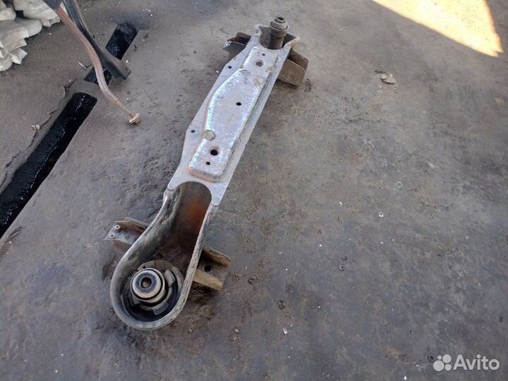 Подрамник Ford Transit MK5 92-00