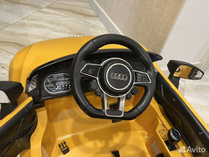 Детский электромобиль