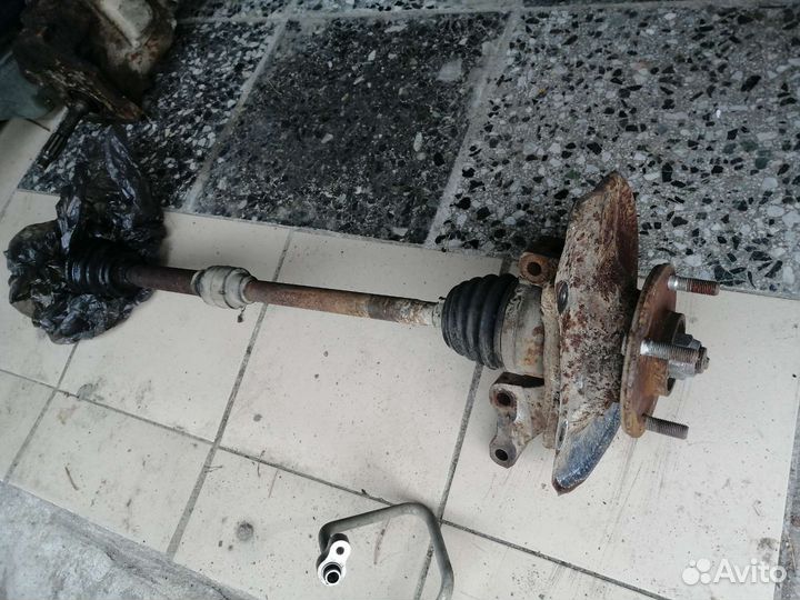 Правый привод mitsubishi Dion