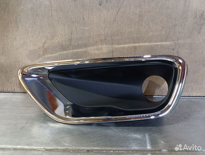 Окантовка птф левая Jeep Grand Cherokee вк2 2010