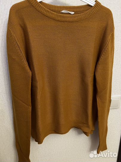 Свитер женский