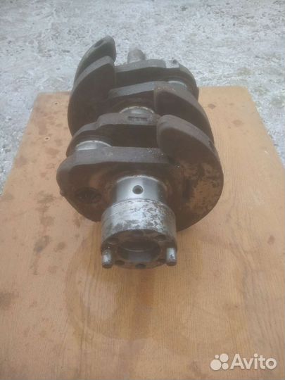 Коленвал т-16