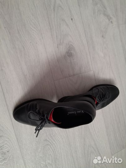 Туфли женские демисезонные кожаные размер 36-37