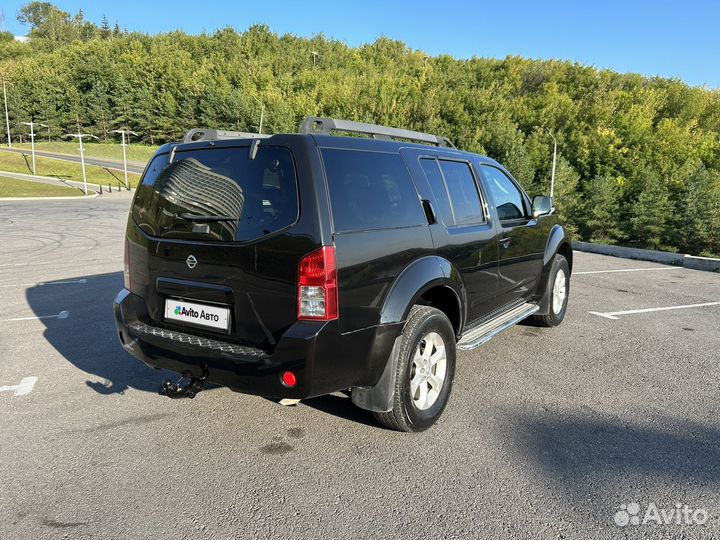 Nissan Pathfinder 2.5 МТ, 2007, 290 000 км