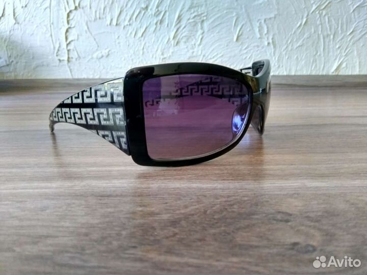 Солнцезащитные очки женские