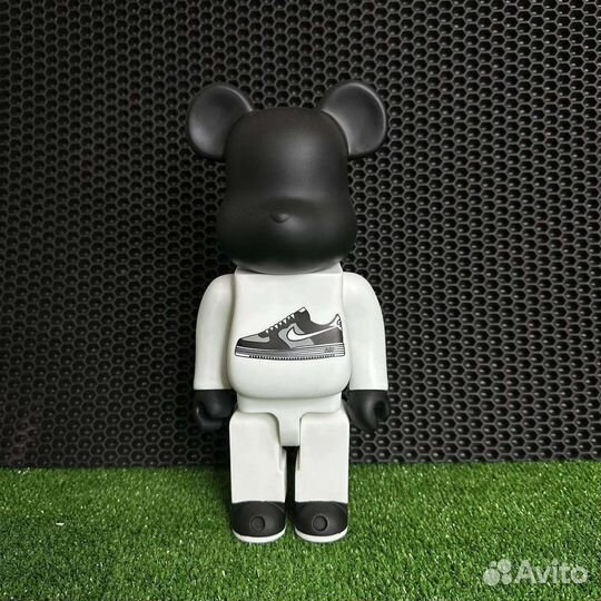 Коллекционная игрушка bearbrick