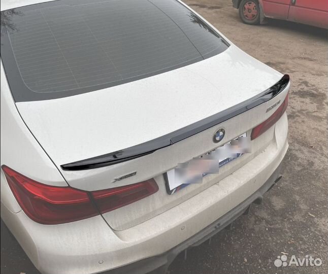 Спойлер крышки багажника BMW G30 V-optic