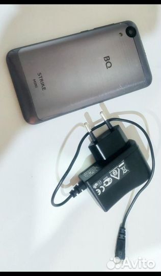 BQ 4072 Strike Mini, 8 ГБ