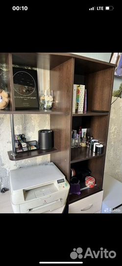 Компьютерный стол угловой с полками