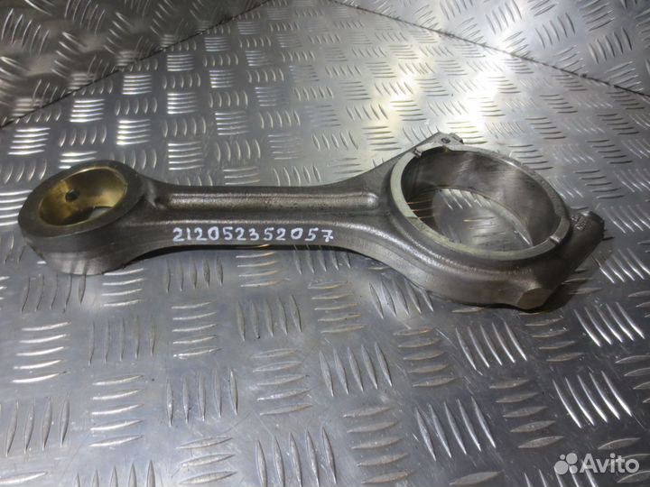 Шатун Mercedes-Benz A4600300220