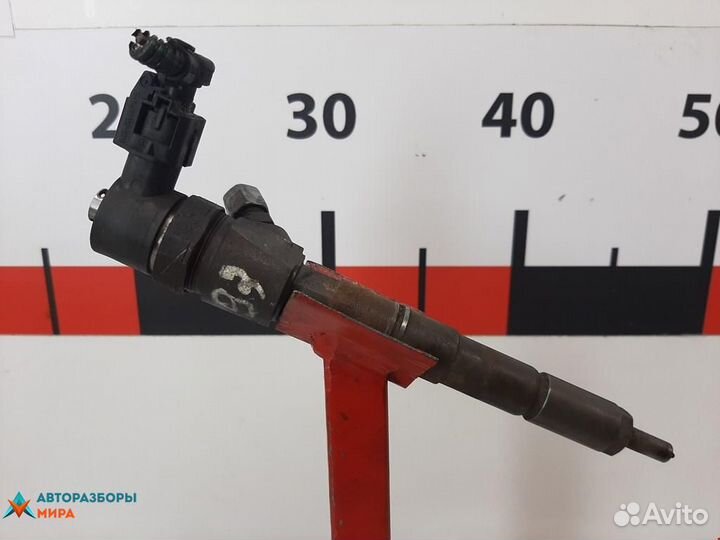 Форсунка Opel Vectra C рест. 2007 55198218