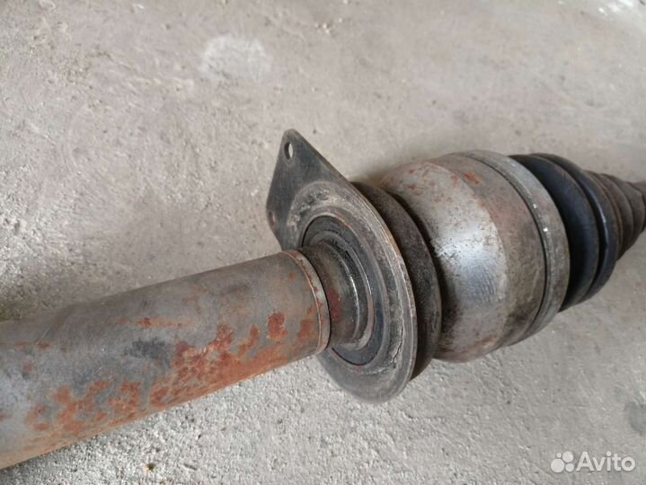 Привод правый Фольксваген т5