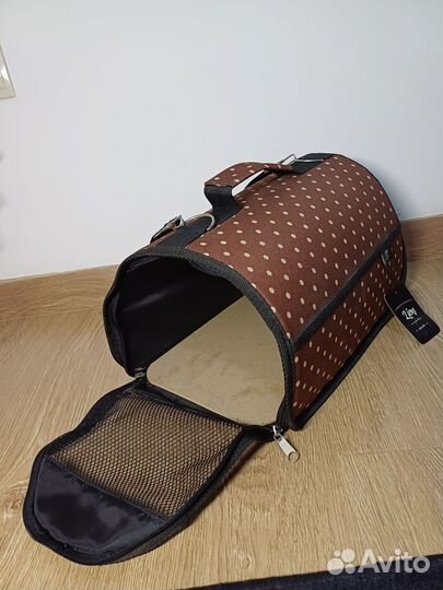 Переноска для кошек и собак