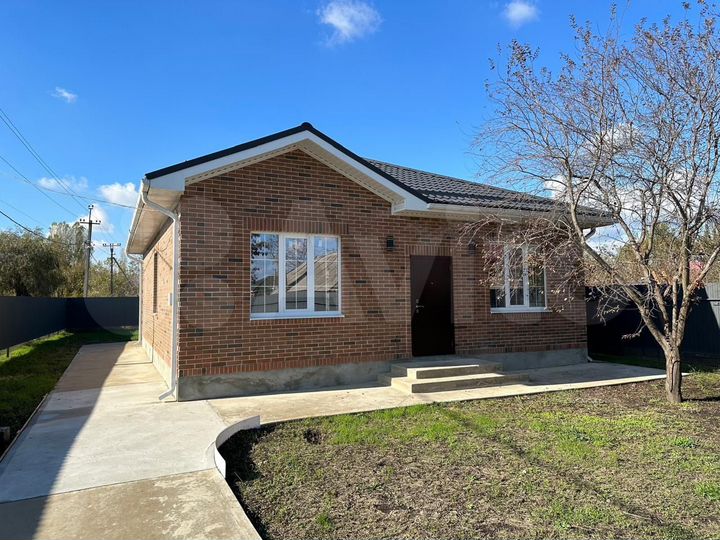 Дом 89 м² на участке 4 сот.