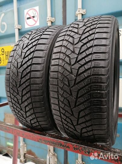 Yokohama W.Drive V905 225/40 R18 92W