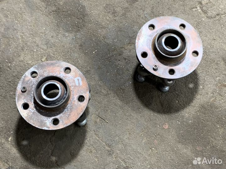 Ступица передняя Audi A7 4G