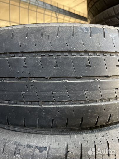 Nokian Tyres Hakka C2 215/60 R17C 104H