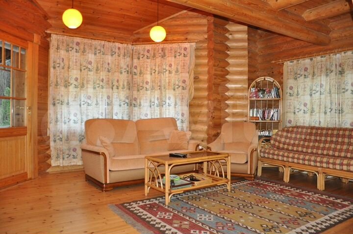 Дом 76,2 м² на участке 12,3 сот.