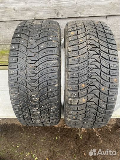 Michelin X-Ice North 3 225/50 R17 98T