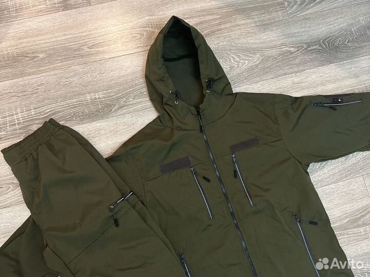 Костюмы летние 