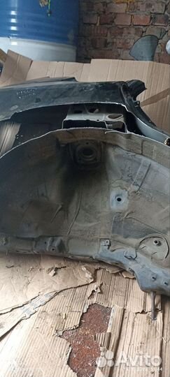 Крыло заднее правое Lexus RX 300-330-350