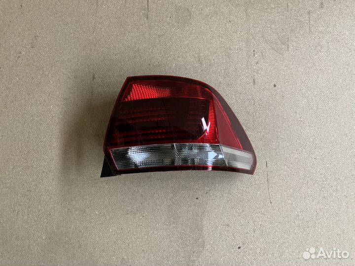 Задний фонарь правый Volkswagen polo 5 рестайлинг