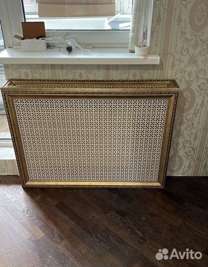 Декоративная решётка на батарею