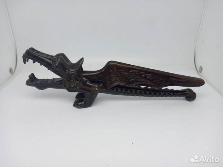 Орехокол дракон СССР