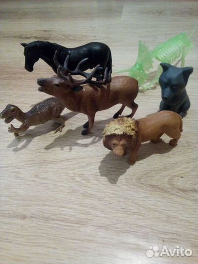 Фигурки животных пакетом