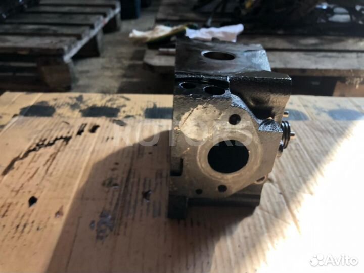 Головка блока цилиндров Mercedes-Benz Actros