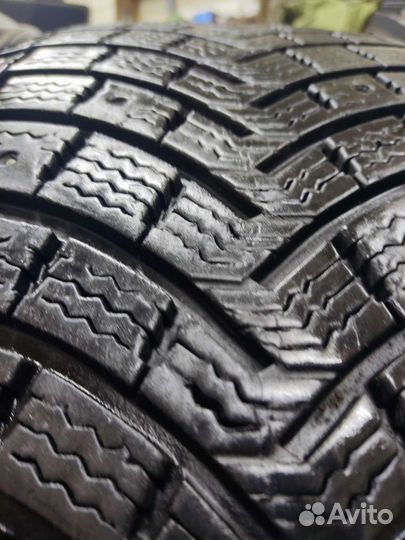 Michelin 4x4 O/R XZL 285/60 R18 116