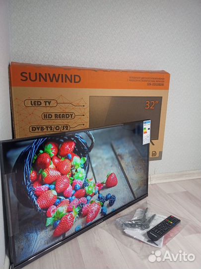Новый Телевизор 32 дюйма (81см)не смарт