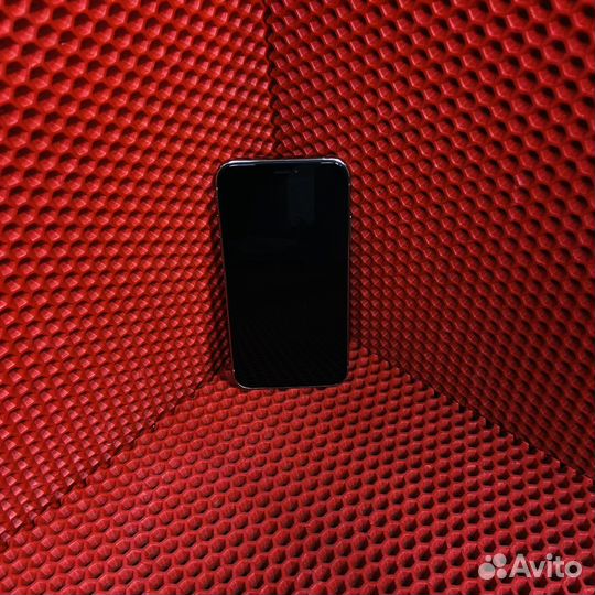 iPhone Xr, 128 ГБ