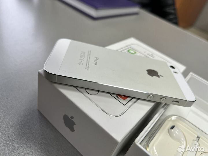 iPhone 5S, 16 ГБ