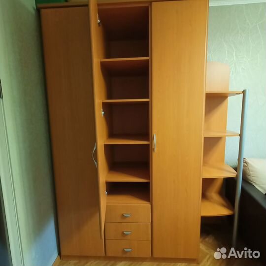 Продам шкаф бу