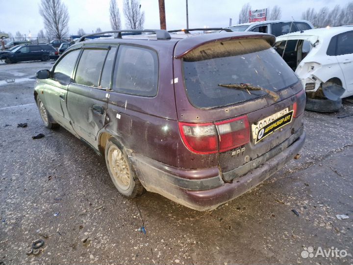 Стеклоподъёмник передний правый Toyota Caldina