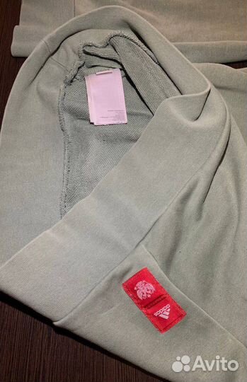 Свитшот adidas