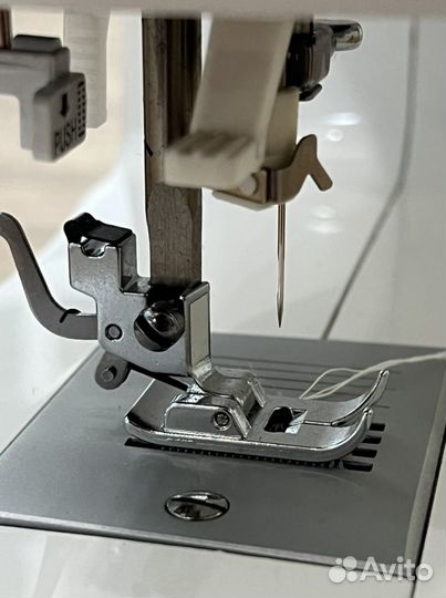 Швейная машина astralux 226
