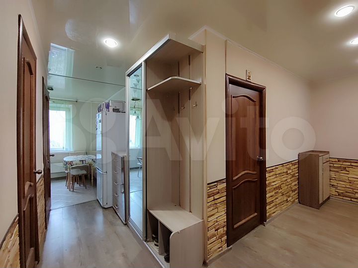 3-к. квартира, 79 м², 4/9 эт.